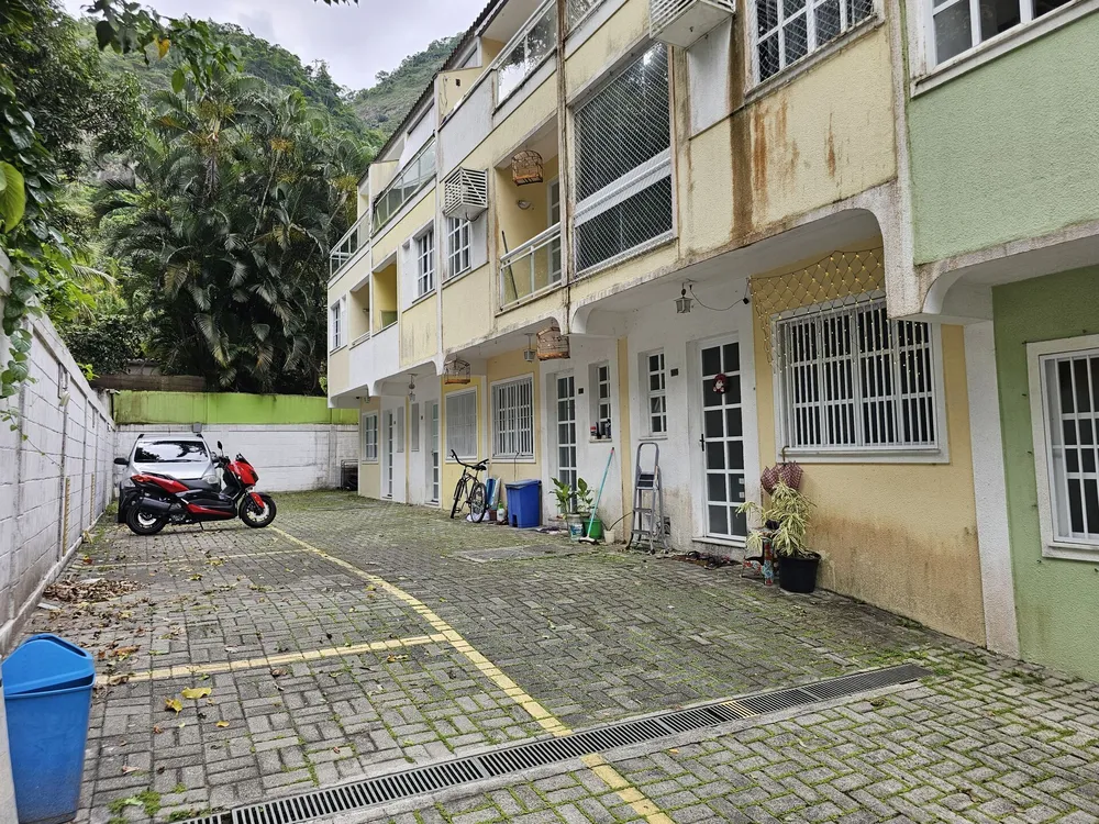 Casa, 3 quartos, 81 m² - Foto 1