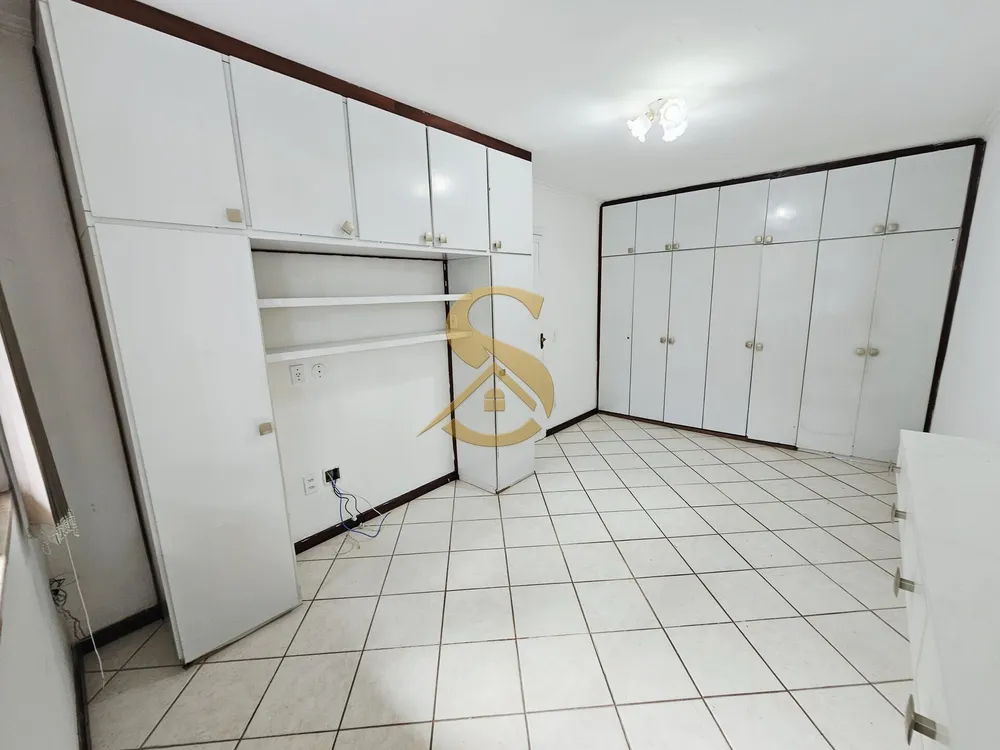 Casa, 3 quartos, 229 m² - Foto 20