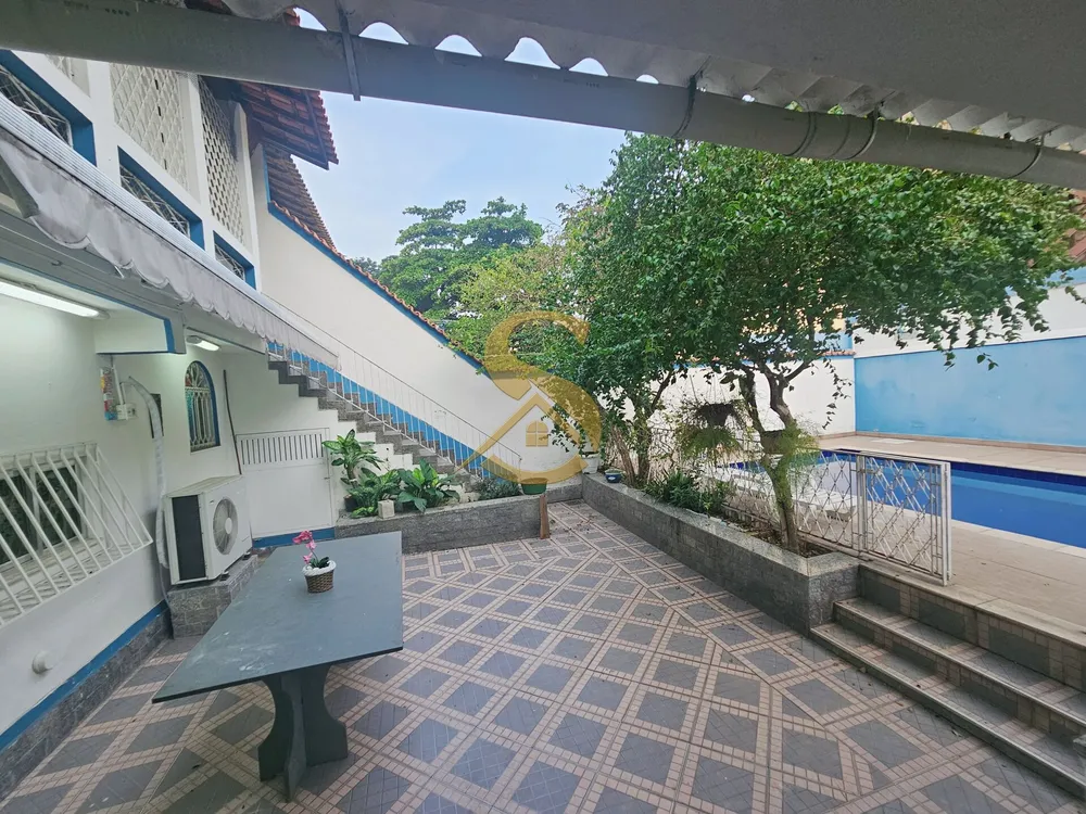 Casa, 3 quartos, 229 m² - Foto 10