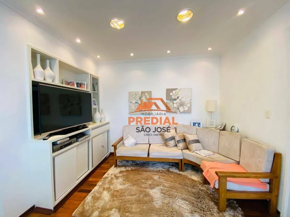 Apartamento, 3 quartos, 134 m² - Foto 1