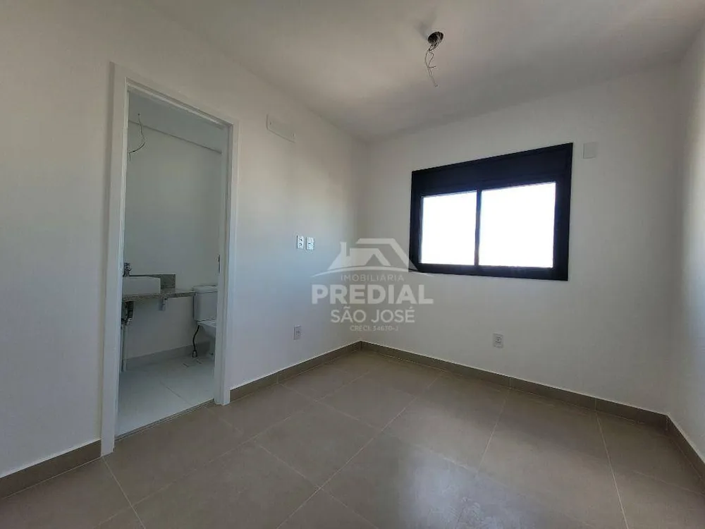 Apartamento, 3 quartos, 120 m² - Foto 1
