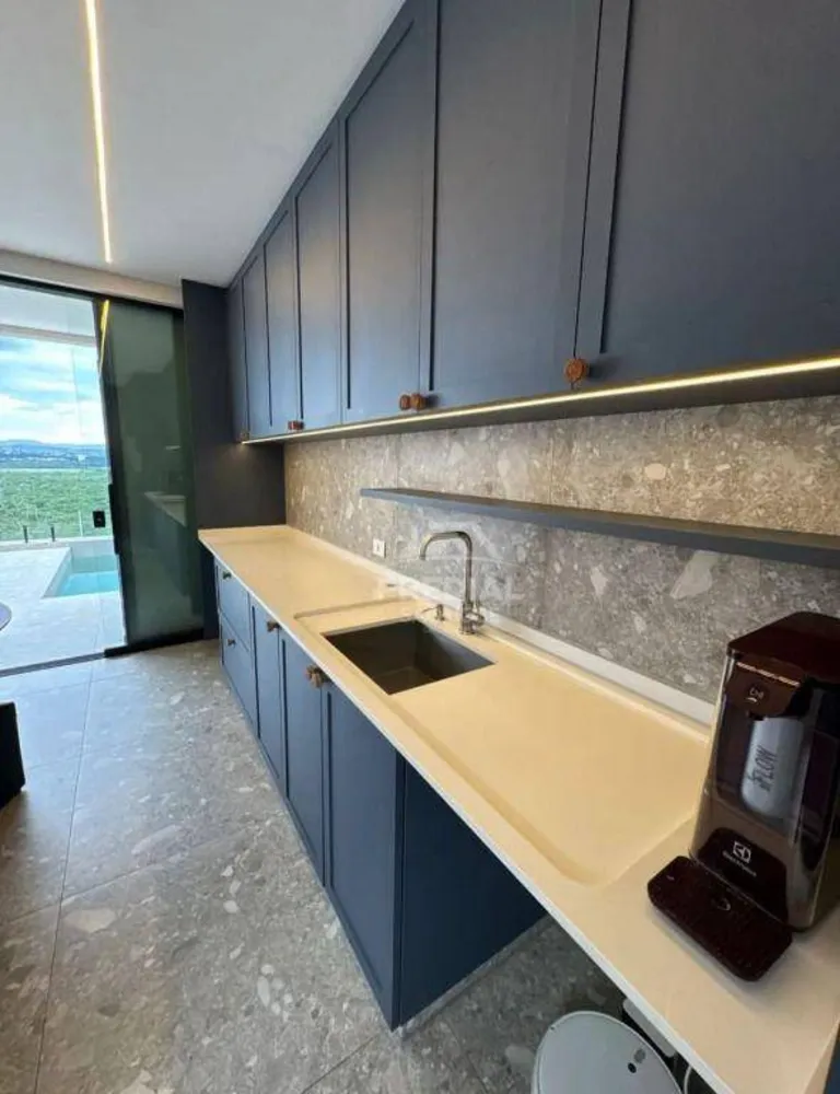 Casa, 3 quartos, 214 m² - Foto 2