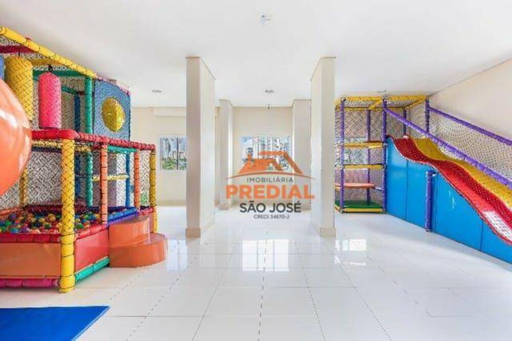 Apartamento à venda com 3 quartos, 182m² - Foto 6