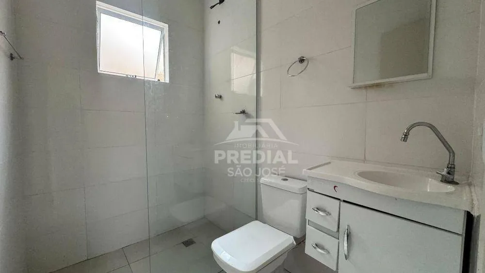 Casa, 3 quartos, 84 m² - Foto 2