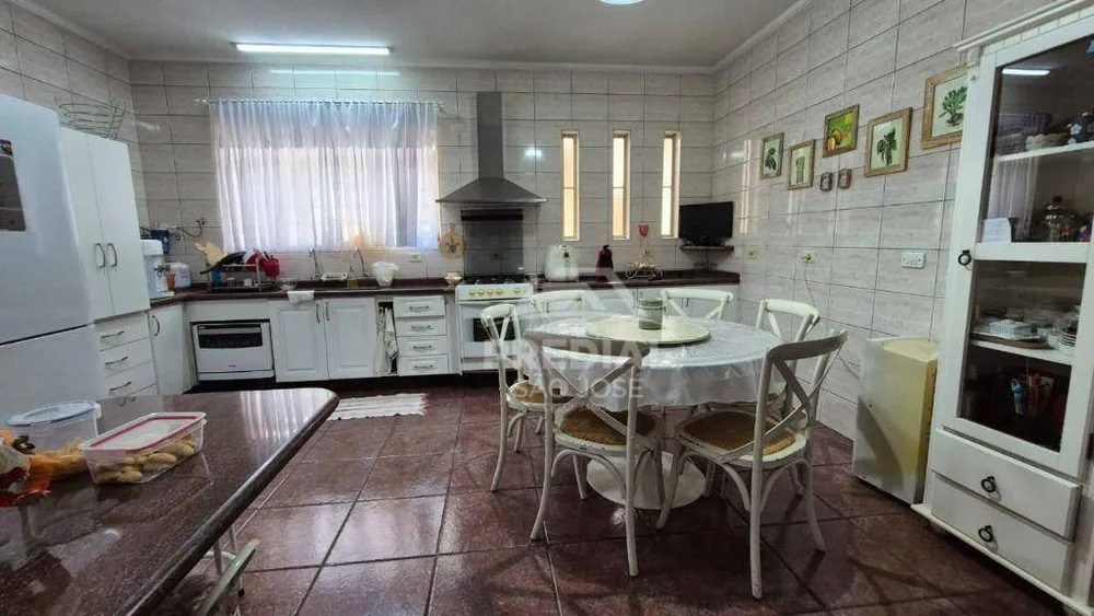 Casa, 4 quartos, 425 m² - Foto 4