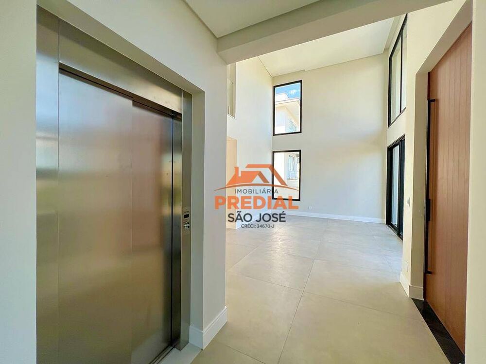 Casa de Condomínio à venda com 4 quartos, 437m² - Foto 4