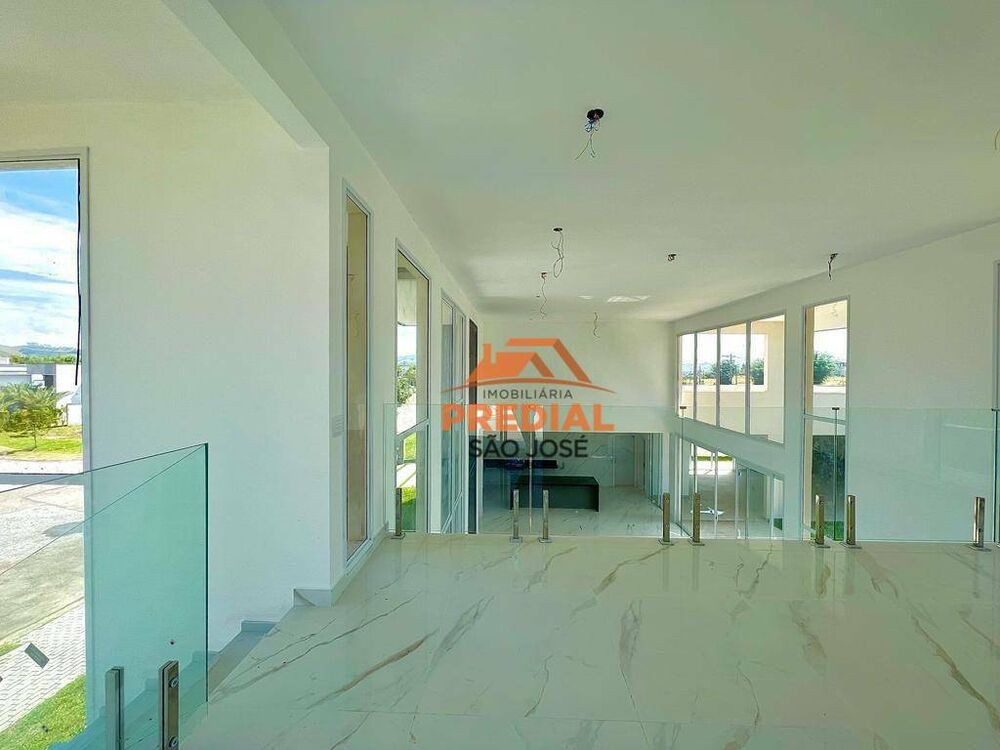 Casa de Condomínio à venda com 4 quartos, 714m² - Foto 3