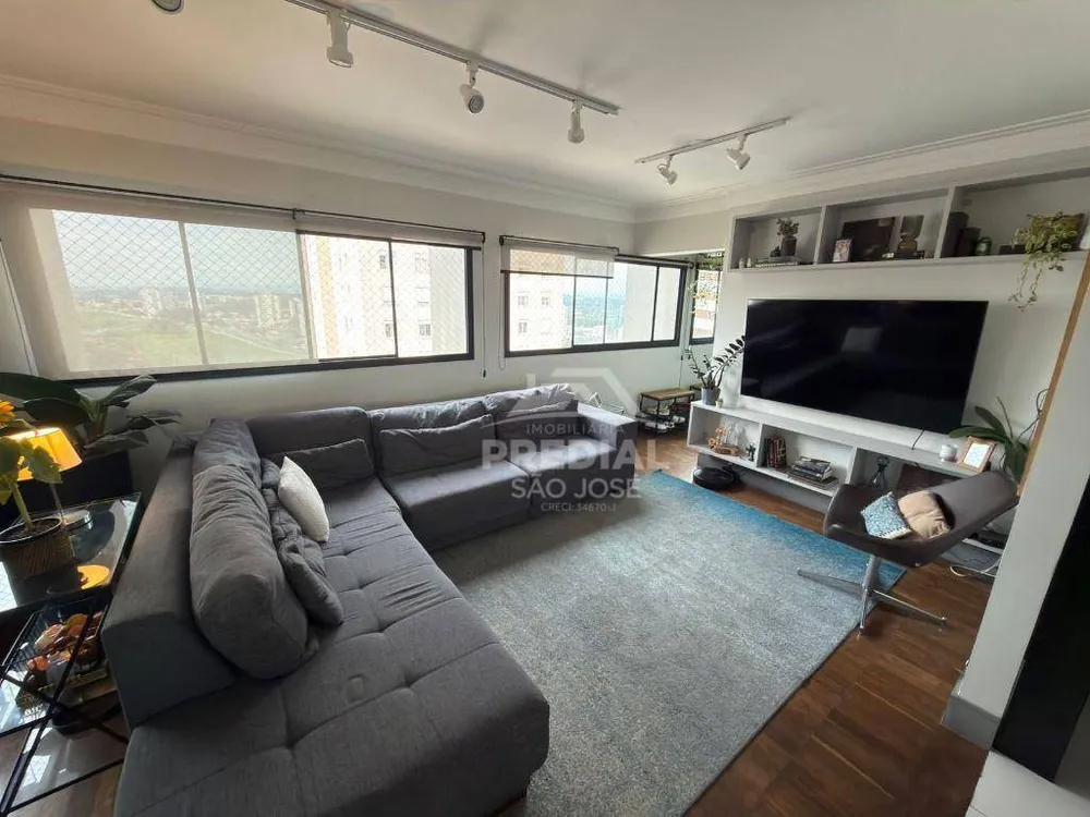 Apartamento, 3 quartos, 120 m² - Foto 1