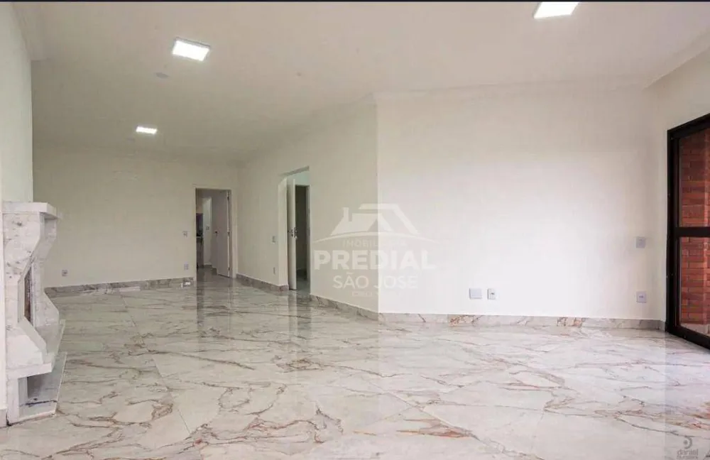 Apartamento, 4 quartos, 205 m² - Foto 4
