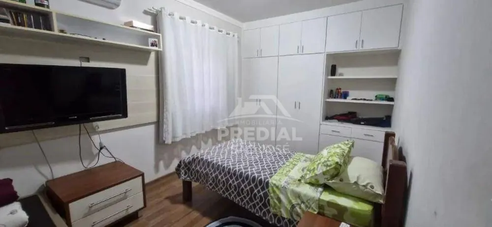Casa, 3 quartos, 230 m² - Foto 7