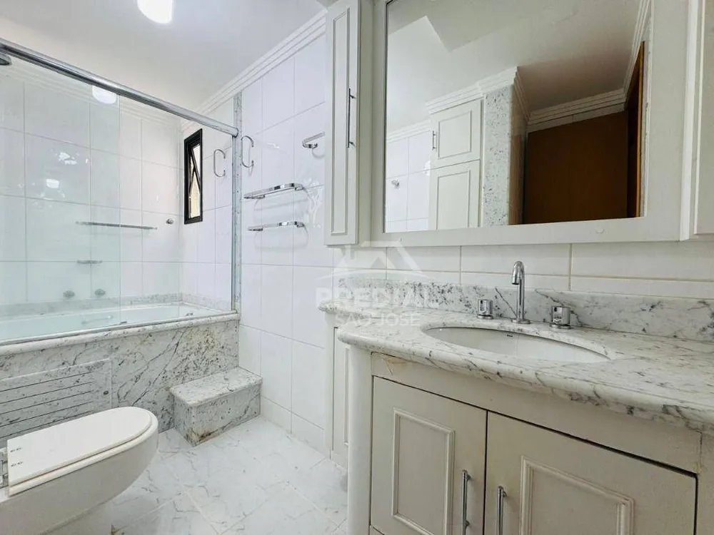 Cobertura, 4 quartos, 242 m² - Foto 6