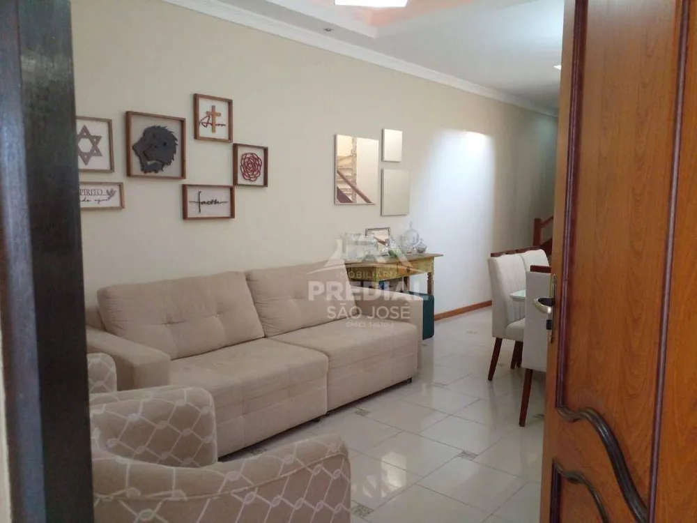 Sobrado, 4 quartos, 114 m² - Foto 1