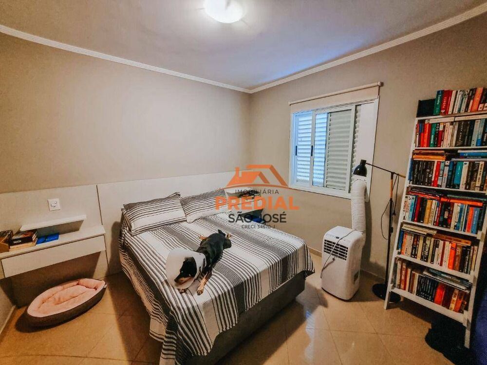 Apartamento à venda com 3 quartos, 78m² - Foto 1