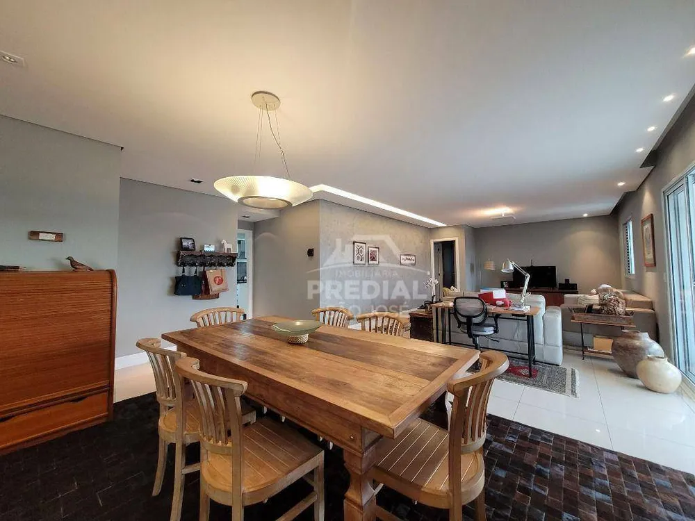 Apartamento, 3 quartos, 142 m² - Foto 2