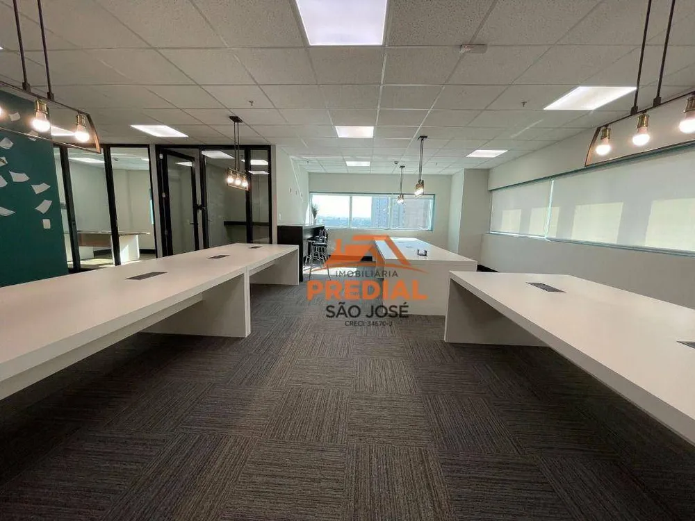 Sala-Conjunto, 205 m² - Foto 1