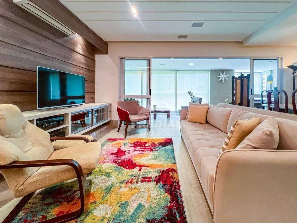 Apartamento, 4 quartos, 192 m² - Foto 1