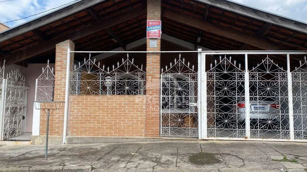 Casa, 5 quartos, 145 m² - Foto 1