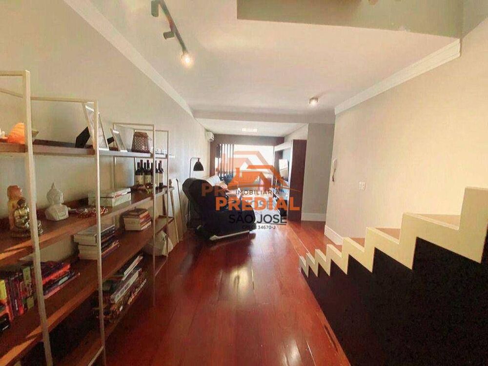 Cobertura à venda com 3 quartos, 224m² - Foto 3