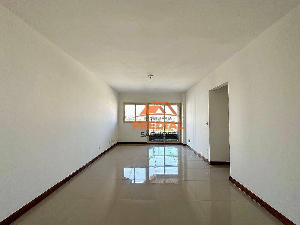 Apartamento à venda com 4 quartos, 132m² - Foto 4