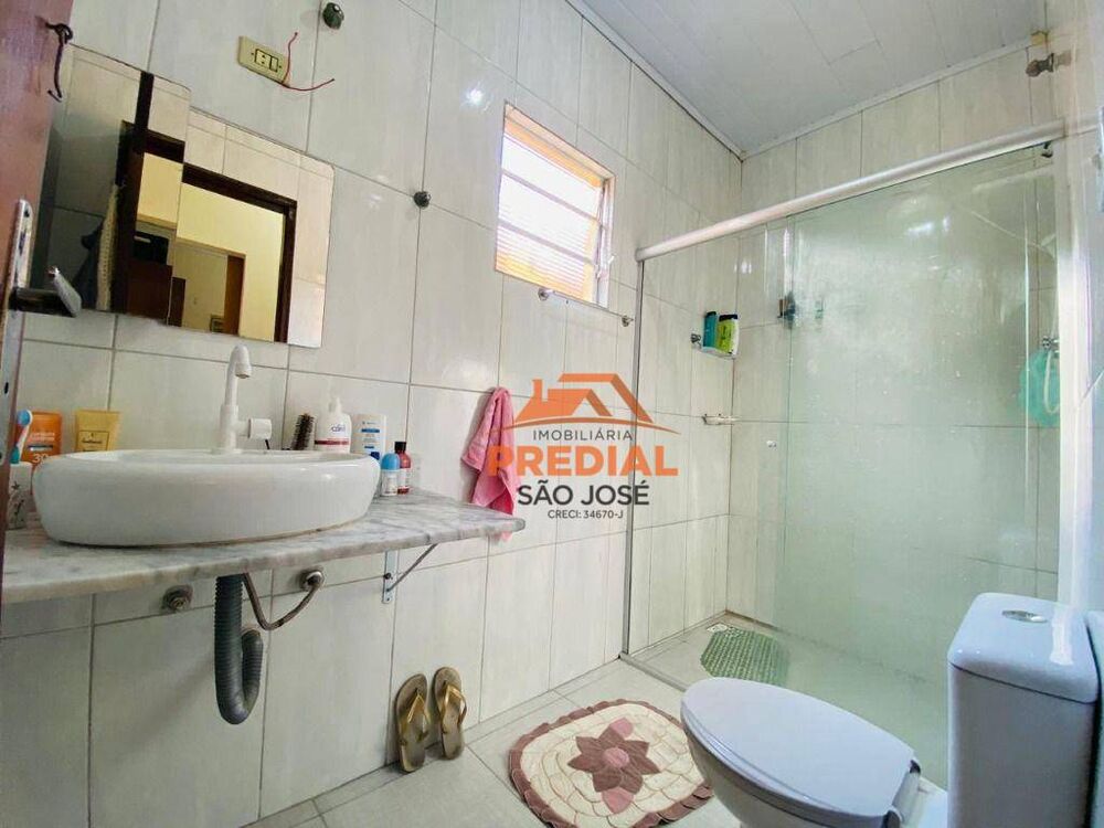 Casa à venda com 3 quartos, 109m² - Foto 5