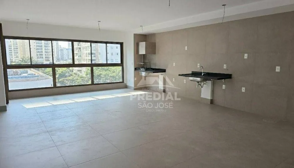 Apartamento, 3 quartos, 120 m² - Foto 1