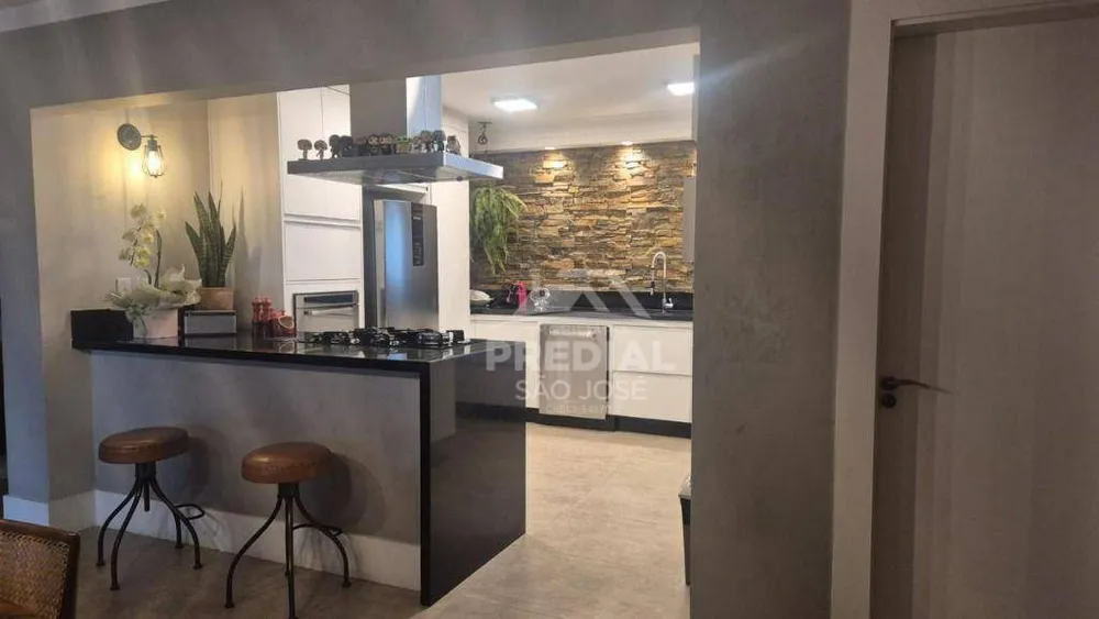 Apartamento, 3 quartos, 135 m² - Foto 10