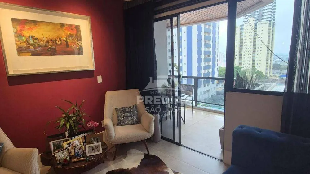 Apartamento, 3 quartos, 135 m² - Foto 2