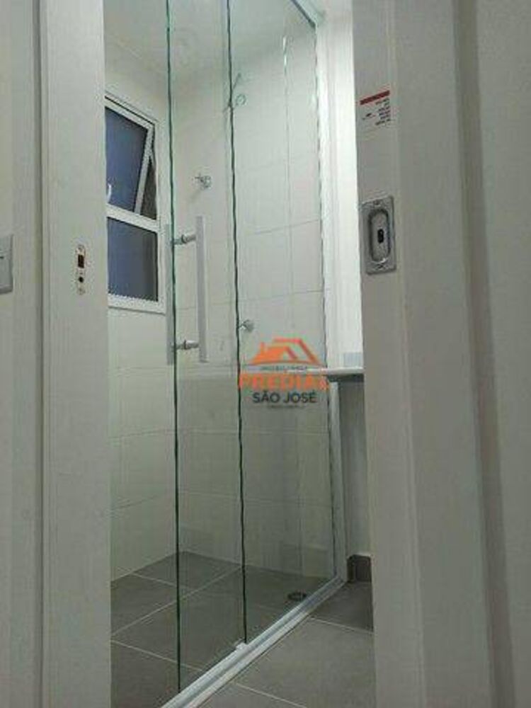 Apartamento à venda com 2 quartos, 55m² - Foto 4