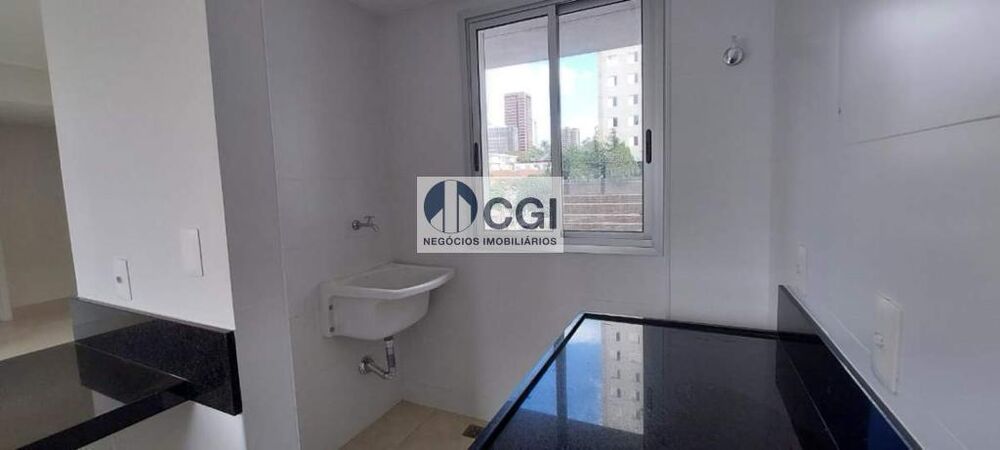 Apartamento à venda com 2 quartos, 67m² - Foto 1