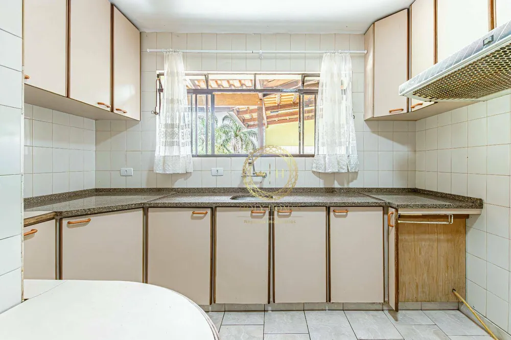Sobrado, 4 quartos, 250 m² - Foto 2
