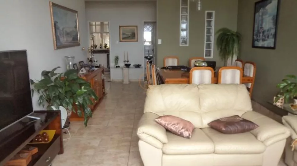 Apartamento, 3 quartos, 150 m² - Foto 1