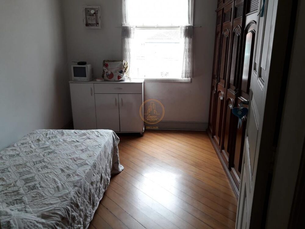 Casa, 3 quartos, 240 m² - Foto 1