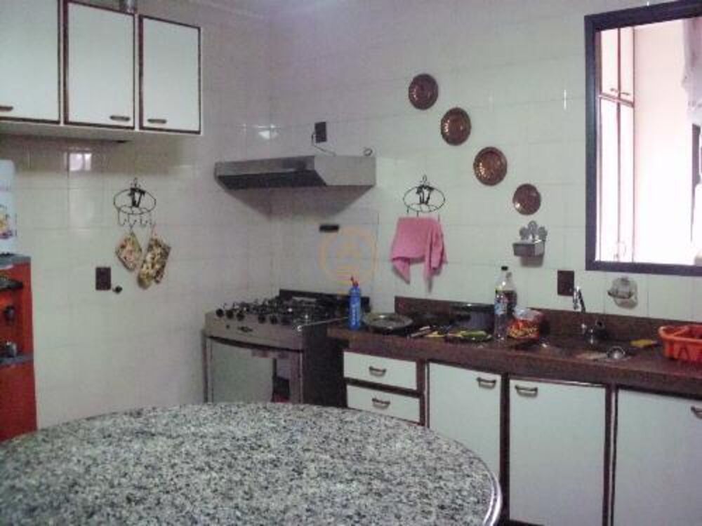 Apartamento, 3 quartos, 202 m² - Foto 3