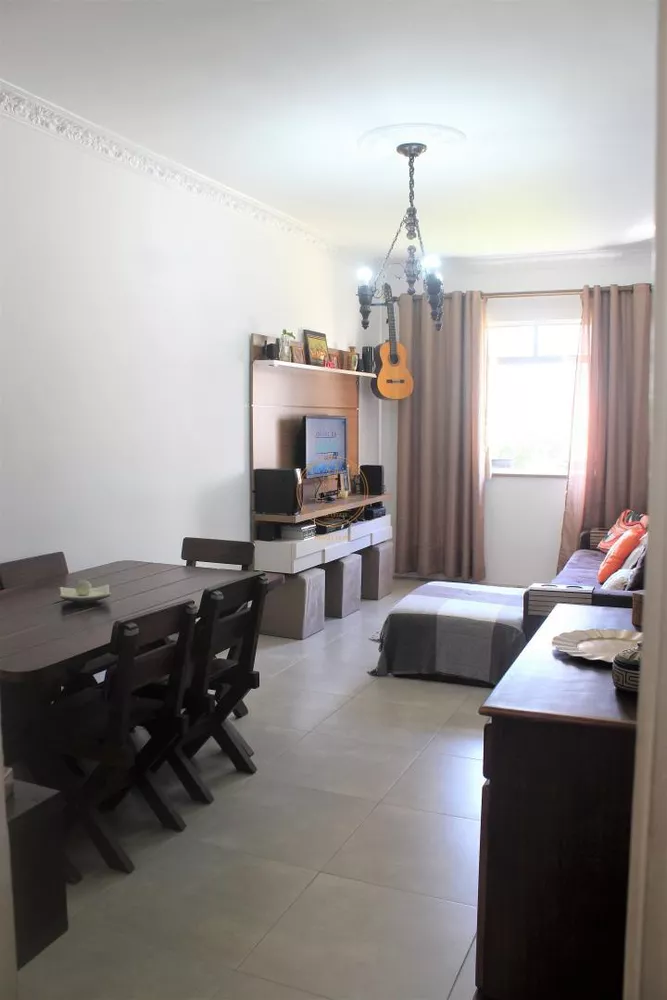 Apartamento à venda com 2 quartos, 85m² - Foto 3