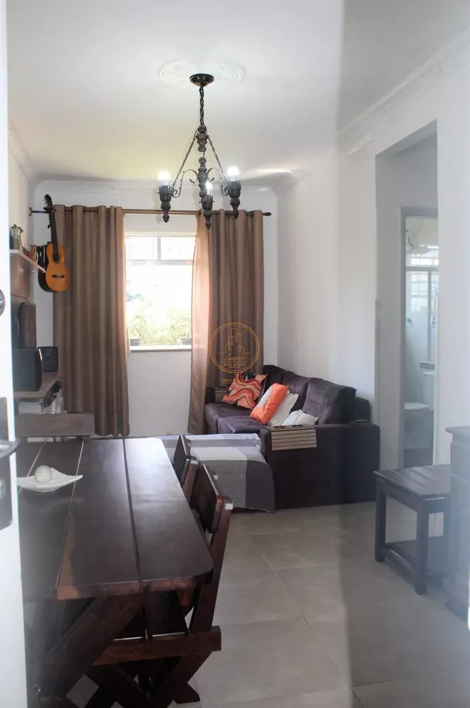 Apartamento à venda com 2 quartos, 85m² - Foto 2