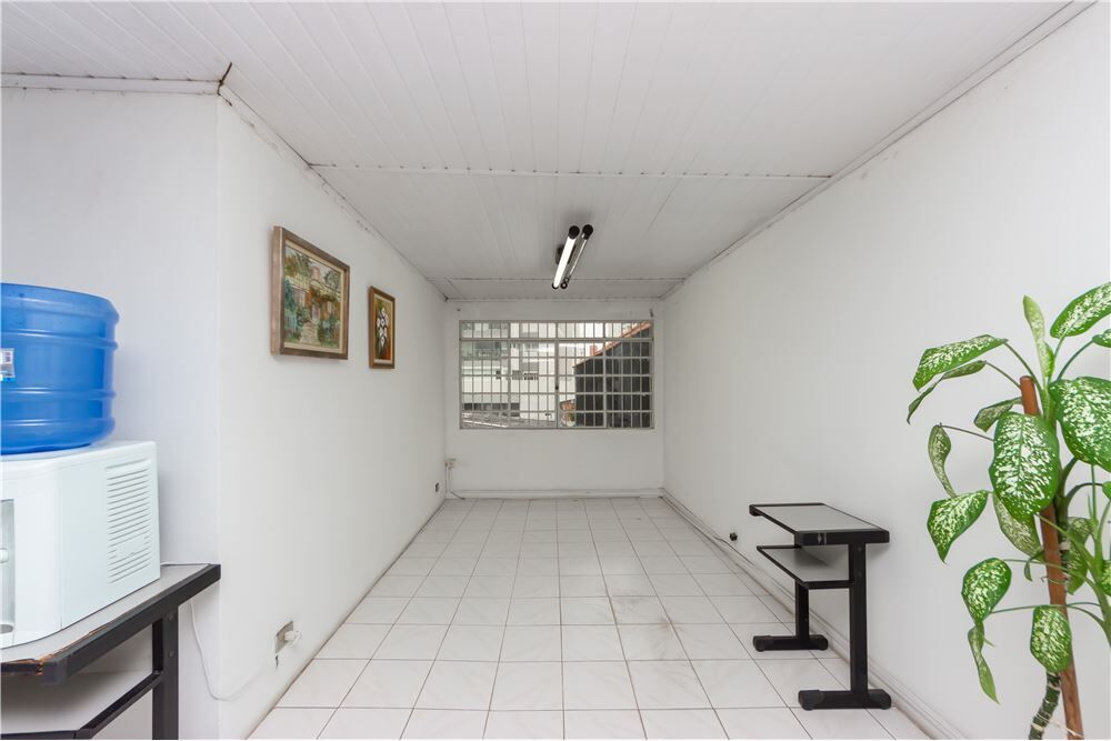 Casa à venda com 4 quartos, 317m² - Foto 4
