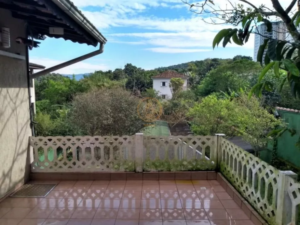 Casa, 4 quartos, 240 m² - Foto 17