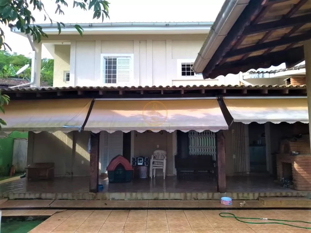 Casa, 4 quartos, 240 m² - Foto 8