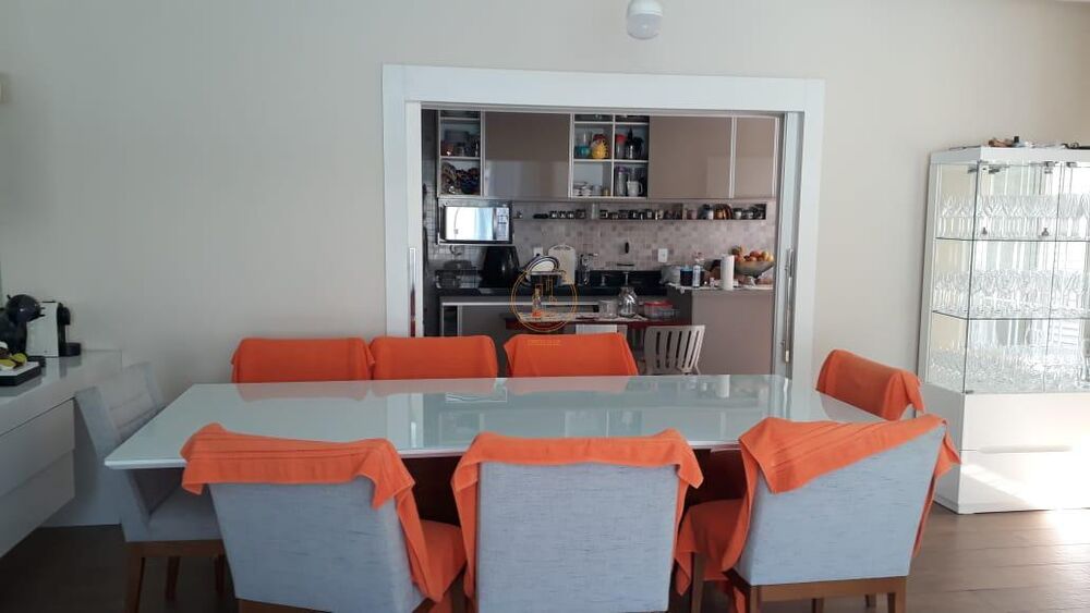 Casa, 3 quartos, 168 m² - Foto 1