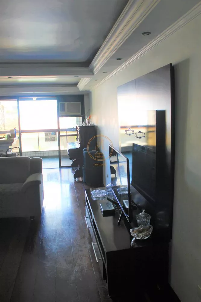 Apartamento, 4 quartos, 210 m² - Foto 1