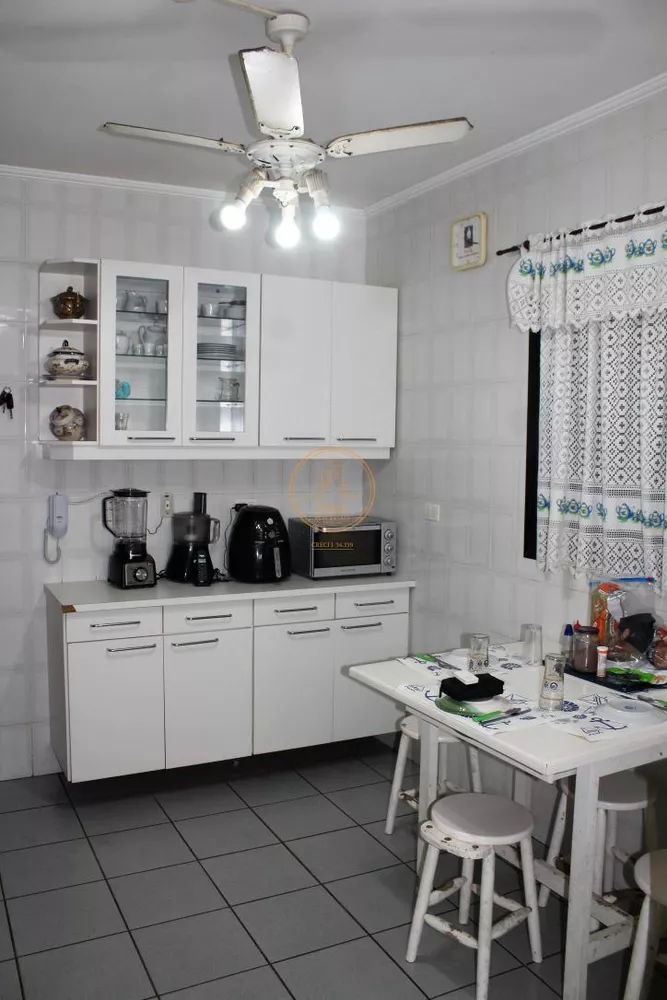 Apartamento, 4 quartos, 210 m² - Foto 13