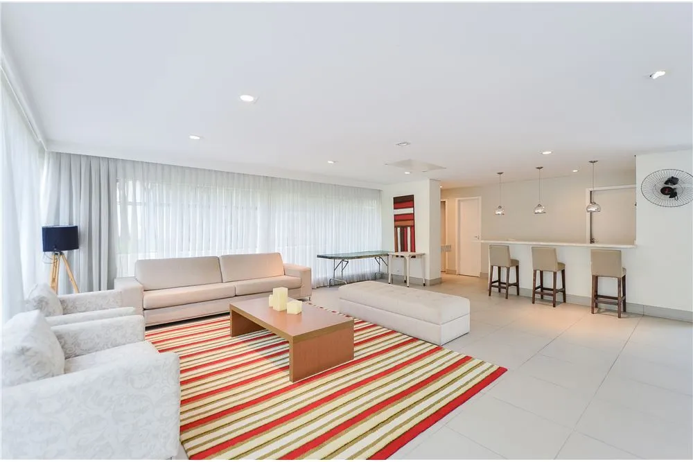 Apartamento, 3 quartos, 121 m² - Foto 2