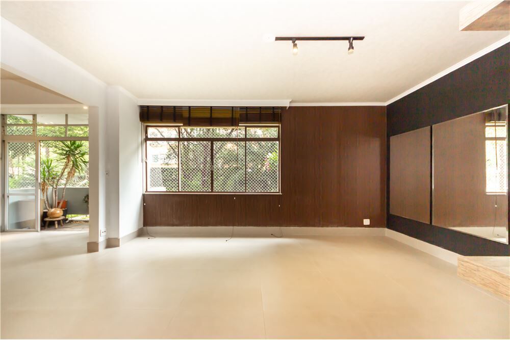 Apartamento, 3 quartos, 151 m² - Foto 2