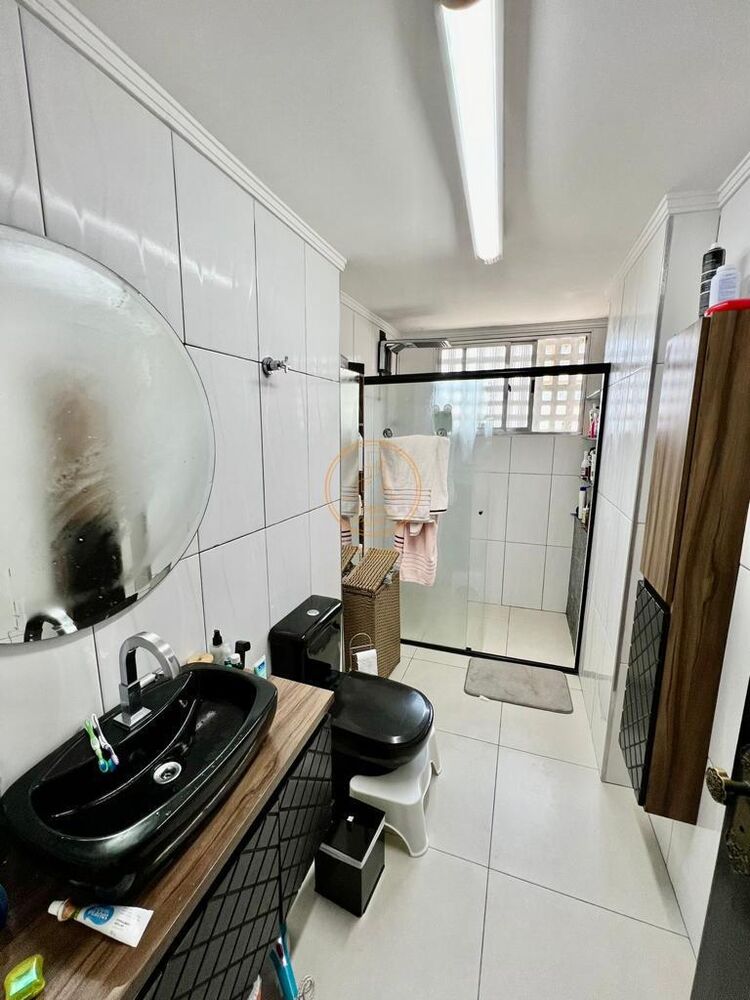 Apartamento, 3 quartos, 144 m² - Foto 2