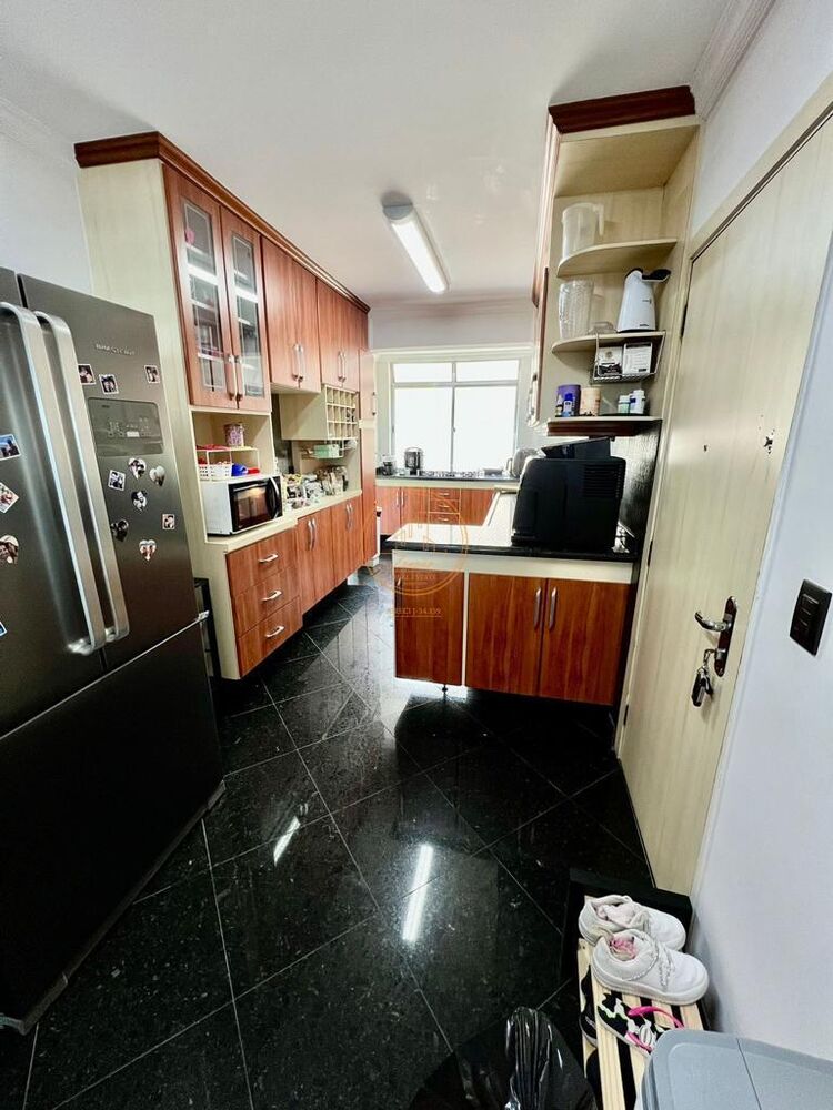 Apartamento, 3 quartos, 144 m² - Foto 1