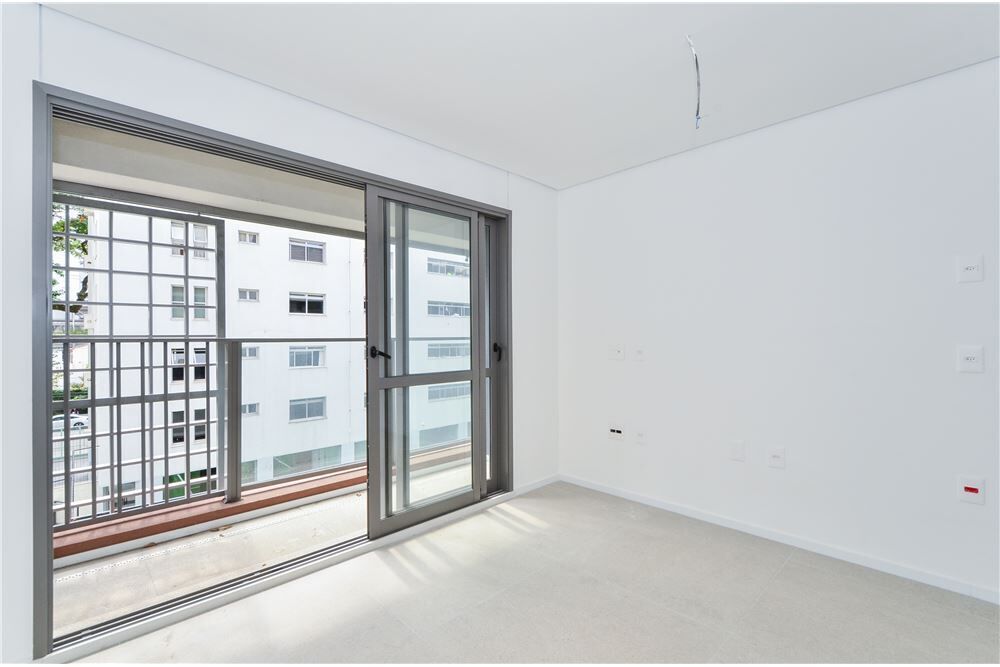 Apartamento à venda com 1 quarto, 26m² - Foto 27