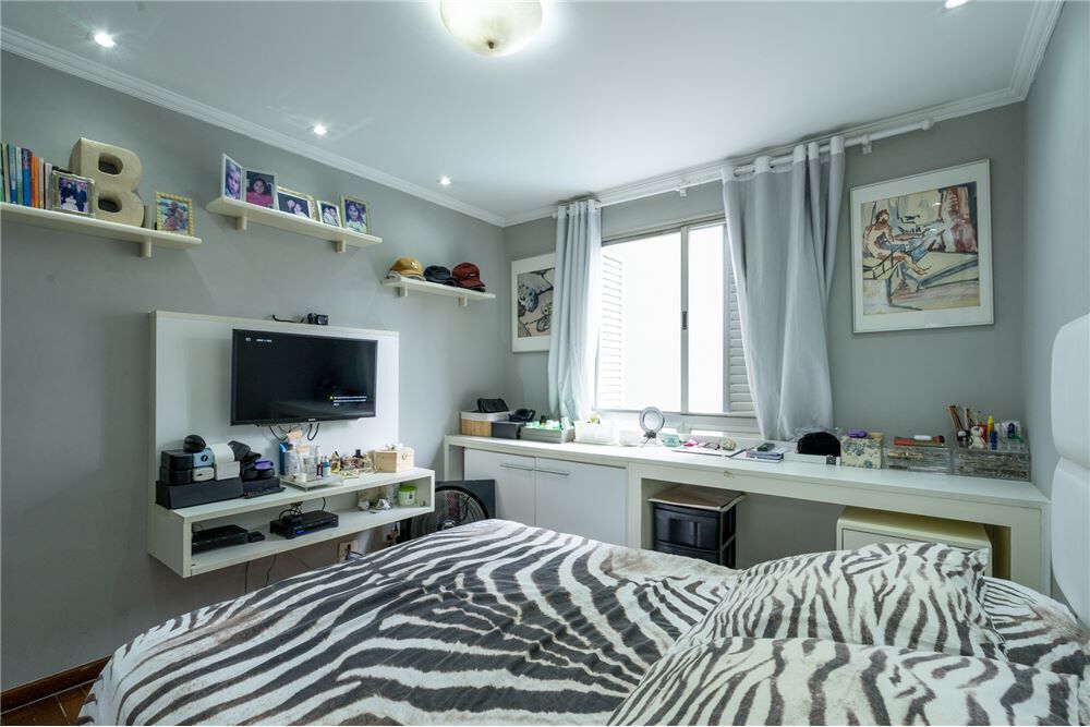 Apartamento, 3 quartos, 130 m² - Foto 4