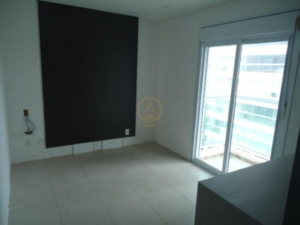 Apartamento à venda com 4 quartos, 191m² - Foto 9
