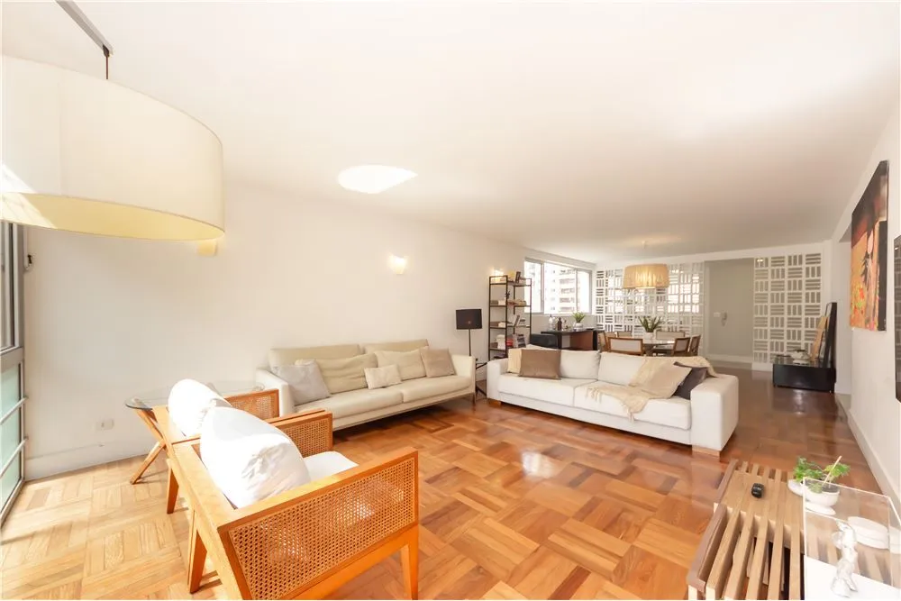 Apartamento, 3 quartos, 198 m² - Foto 1