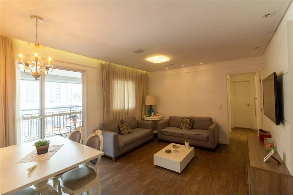 Apartamento à venda com 3 quartos, 108m² - Foto 1